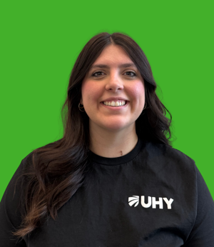UHY Campus Headshots Black Shirt No Circle Spirou