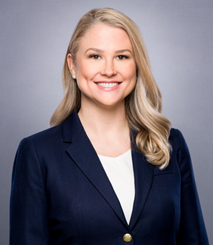 Lauren Davin Headshot